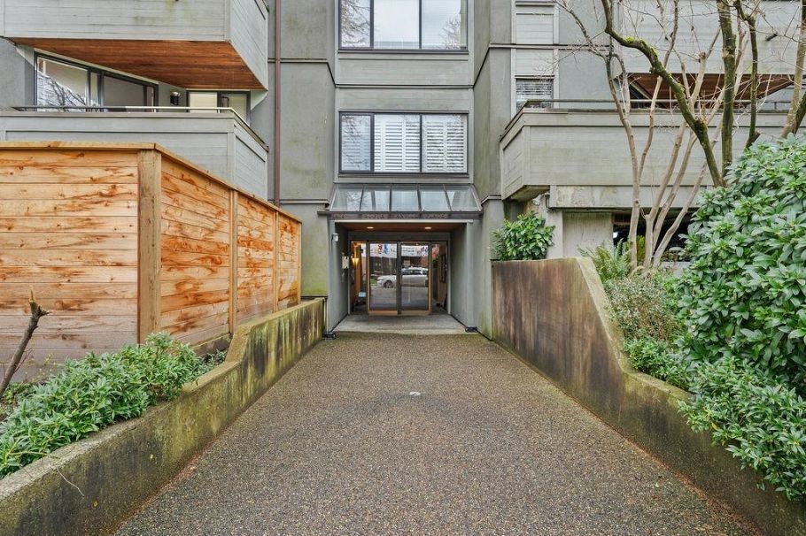308 1476 W 10th Avenue Vancouver, BC - 26