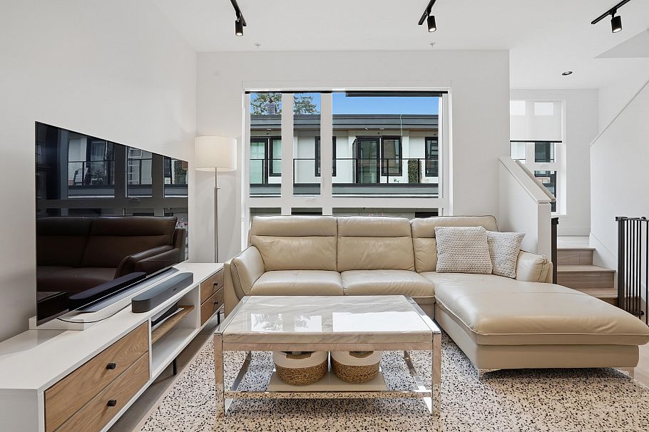 3960 Dumfries Street Vancouver, BC - 8