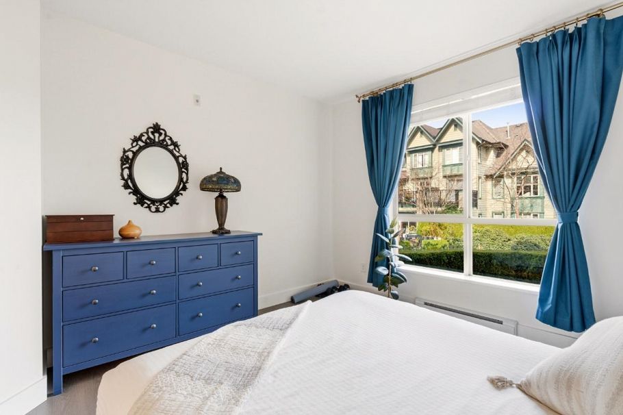 210 6268 Eagles Drive Vancouver, BC - 12