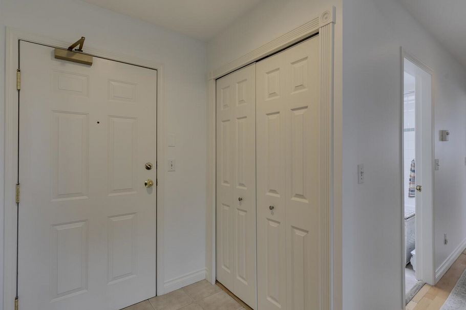 414 128 W 8th Street North Vancouver, BC - 15