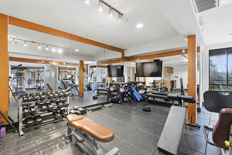 605 719 W 3rd Street North Vancouver, BC - 25