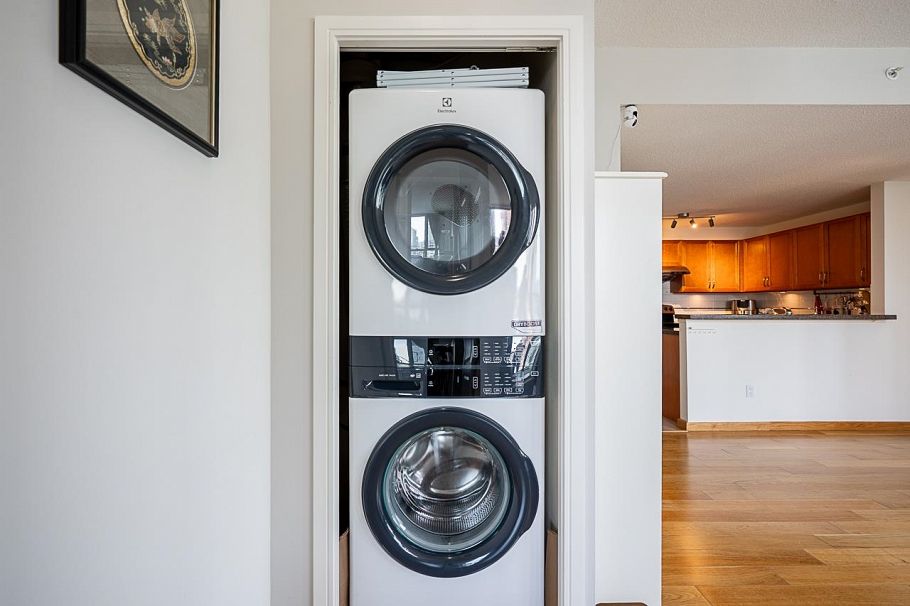 2504 4398 Buchanan Street Burnaby, BC - 18