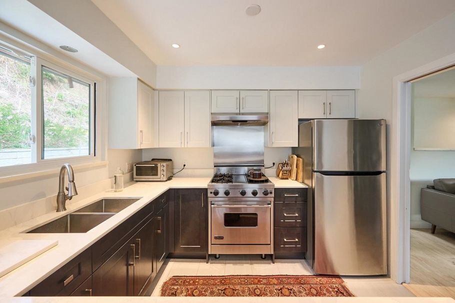 809 Seymour Boulevard North Vancouver, BC - 6