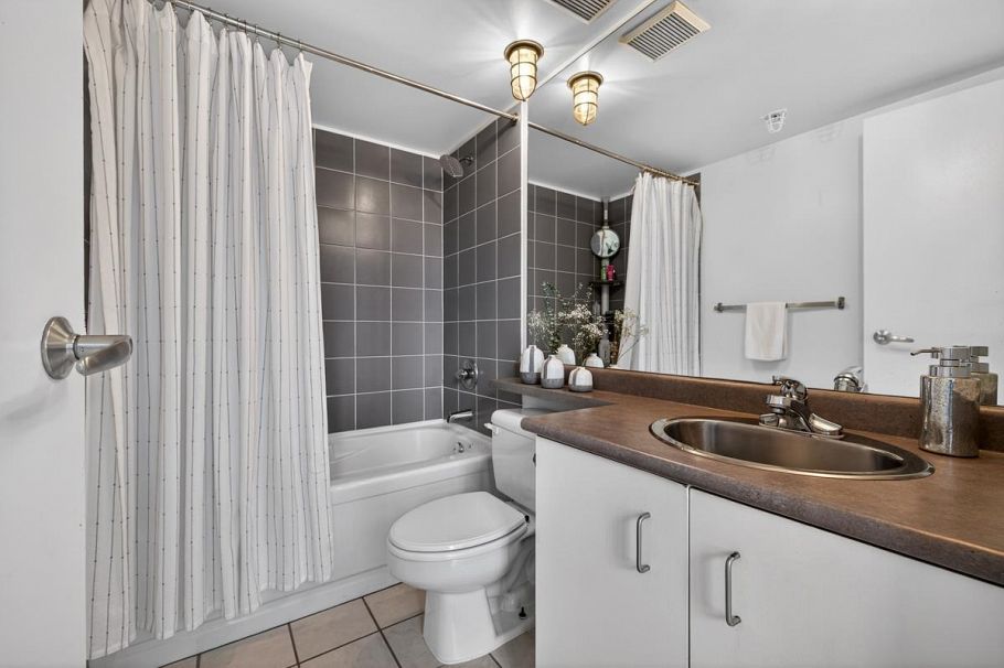 1102 1238 Seymour Street Vancouver, BC - 25