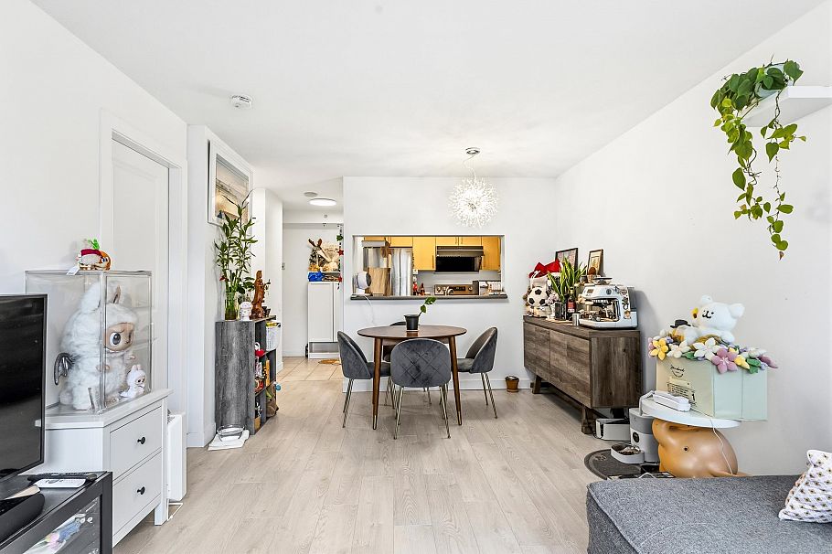 401 5380 Oben Street Vancouver, BC - 12