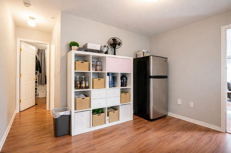 1407 E 12th Avenue Vancouver, BC - 23