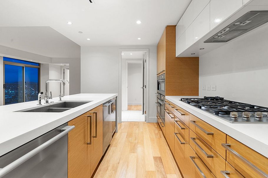 4602 667 Howe Street Vancouver, BC - 25