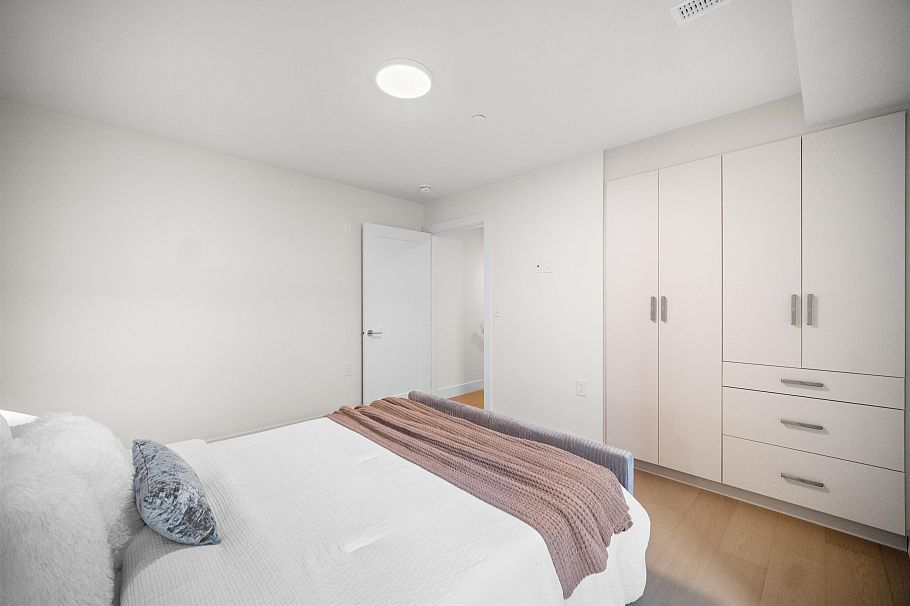 101 1837 E Georgia Street Vancouver, BC - 17