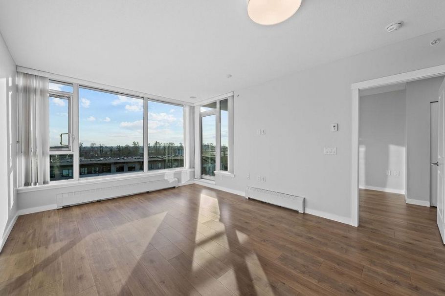 903 3281 E Kent Avenue North Vancouver, BC - 11