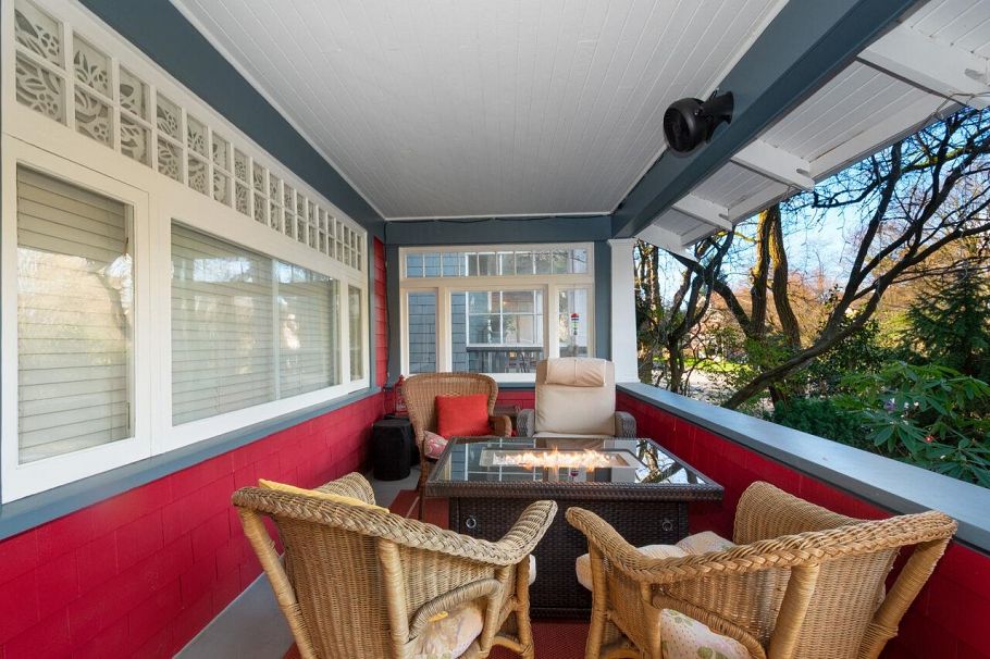 2912-14 W 3rd Avenue Vancouver, BC - 2