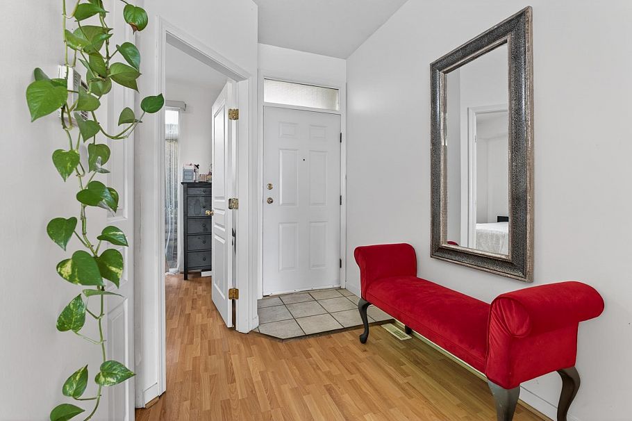 3 3580 Rainier Place Vancouver, BC - 22