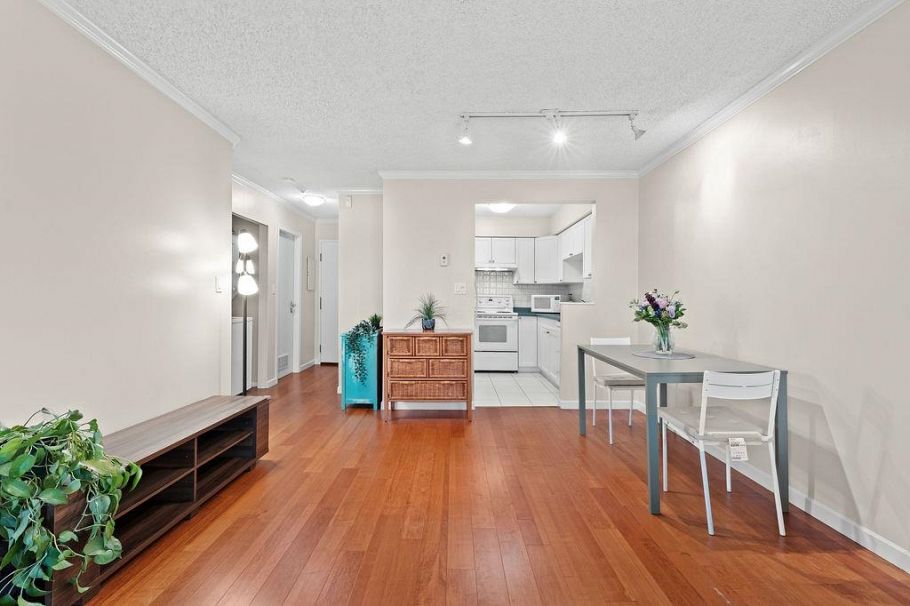 308 1476 W 10th Avenue Vancouver, BC - 11