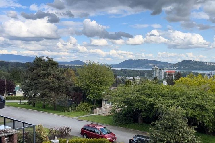 962 Whitchurch Street North Vancouver, BC - 29