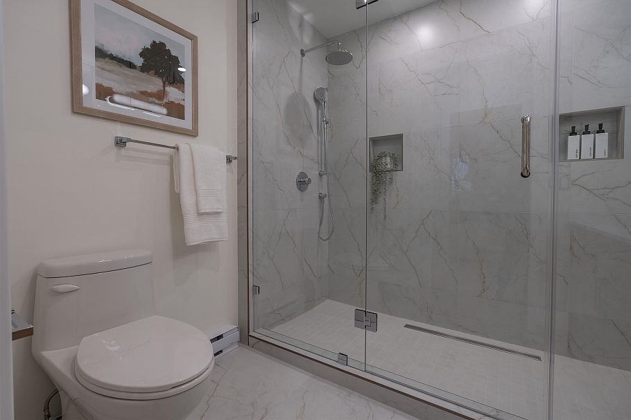 3350 Cobblestone Avenue Vancouver, BC - 13