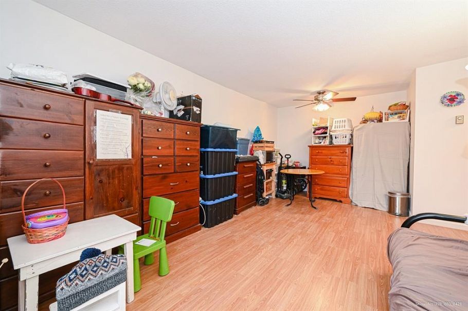 406 16 Lakewood Drive Vancouver, BC - 2