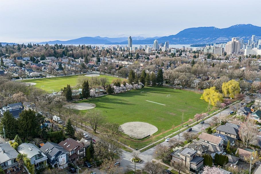 3832 Heather Street Vancouver, BC - 28