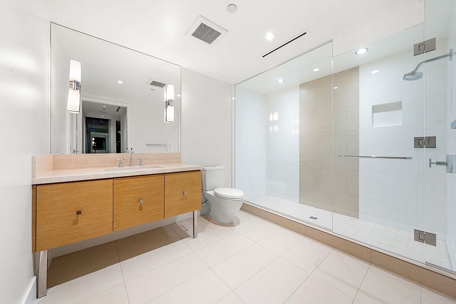 4602 667 Howe Street Vancouver, BC - 36