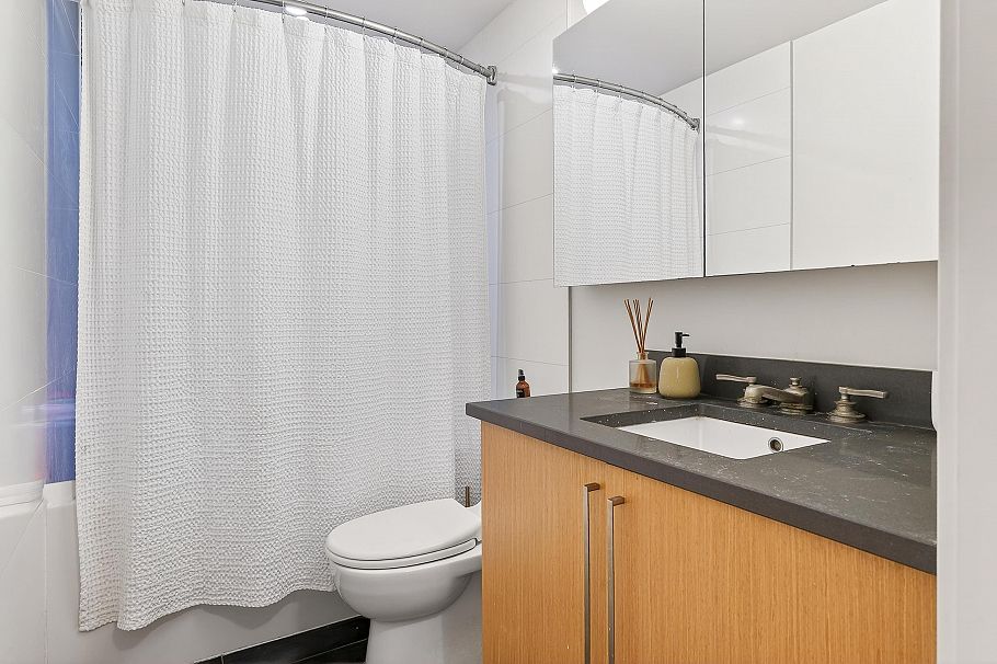 904 251 E 7th Avenue Vancouver, BC - 14