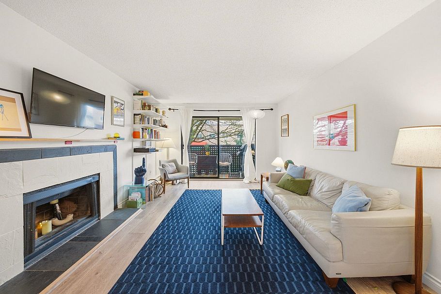 207 2215 Dundas Street Vancouver, BC - 4