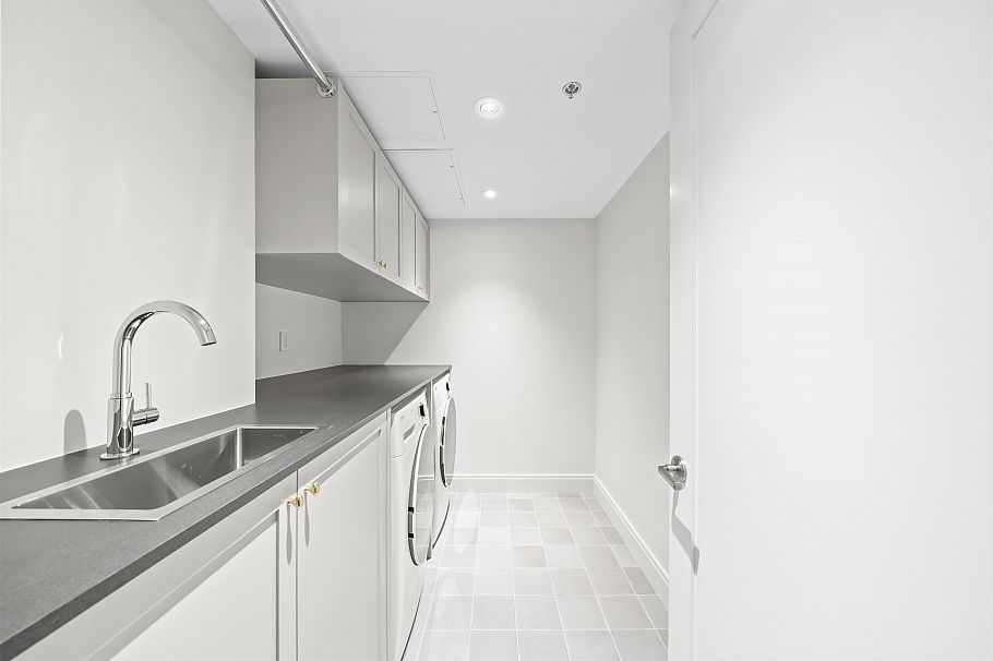 2 5819 Highbury Street Vancouver, BC - 17