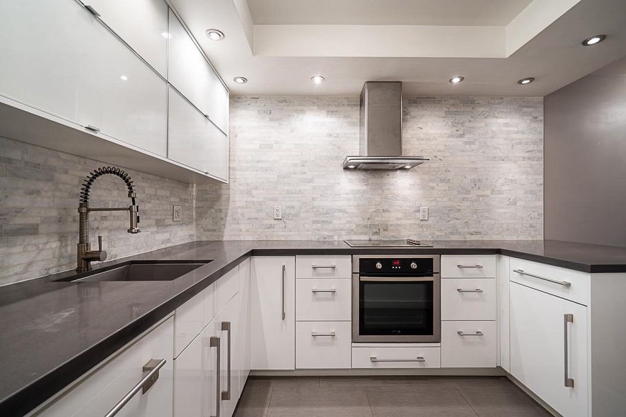 103 808 E 8th Avenue Vancouver, BC - 2