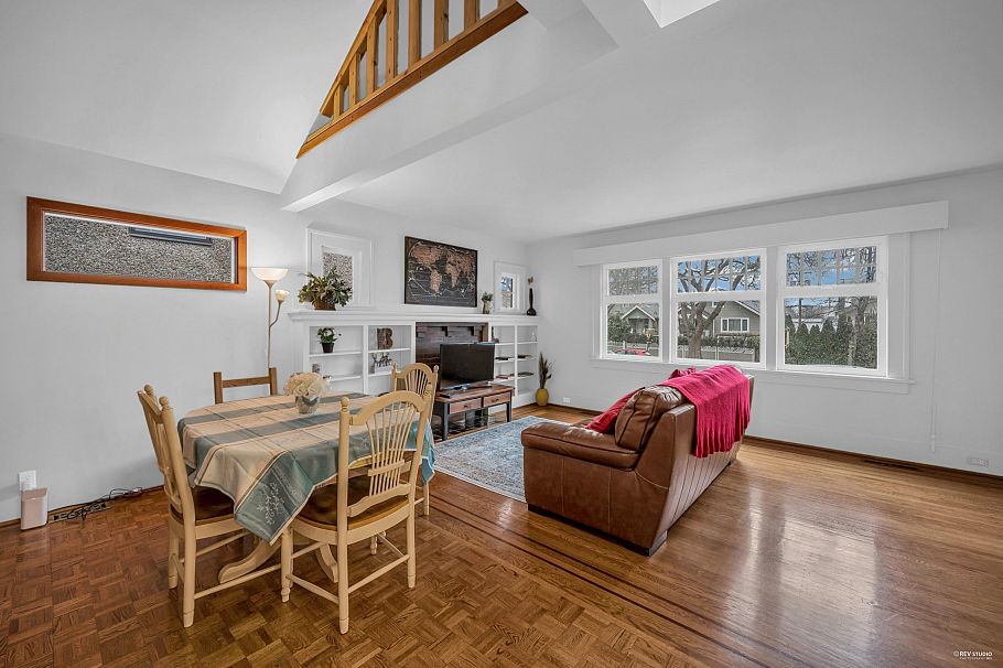 3174 W 10th Avenue Vancouver, BC - 8