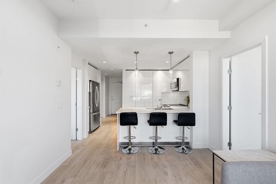 605 719 W 3rd Street North Vancouver, BC - 6