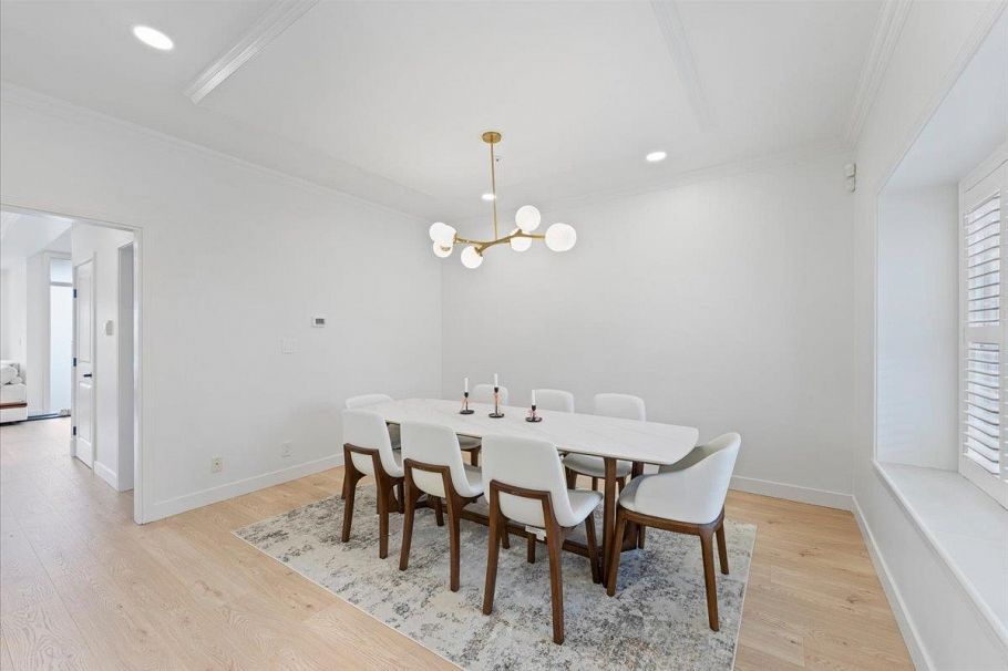 817 W 60th Avenue Vancouver, BC - 21