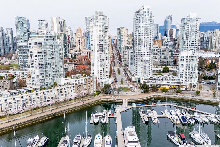 D7 1088 Marinaside Crescent Vancouver, BC - 7