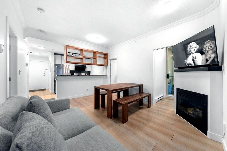 1805 928 Richards Street Vancouver, BC - 2