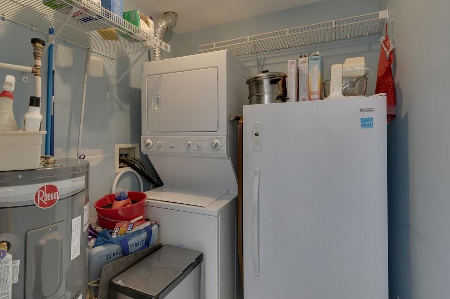 414 128 W 8th Street North Vancouver, BC - 13