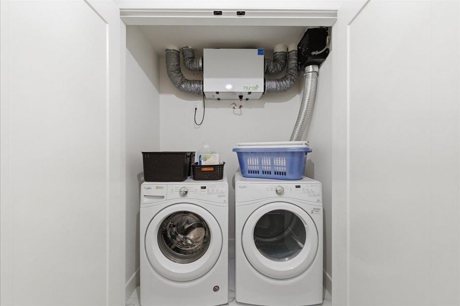 306 168 E 35th Avenue Vancouver, BC - 25