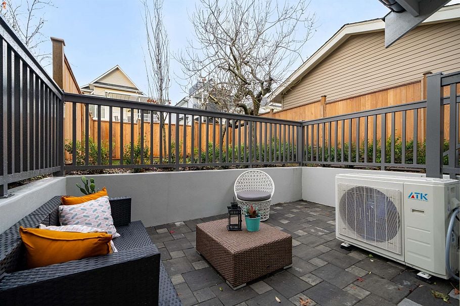 2523 W 8th Avenue Vancouver, BC - 21