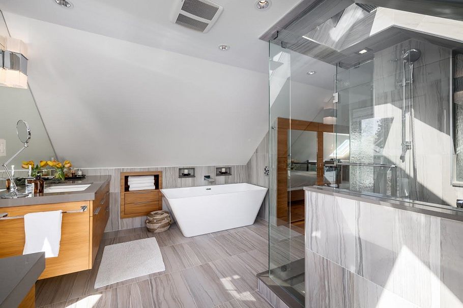 3240 W 1st Avenue Vancouver, BC - 19