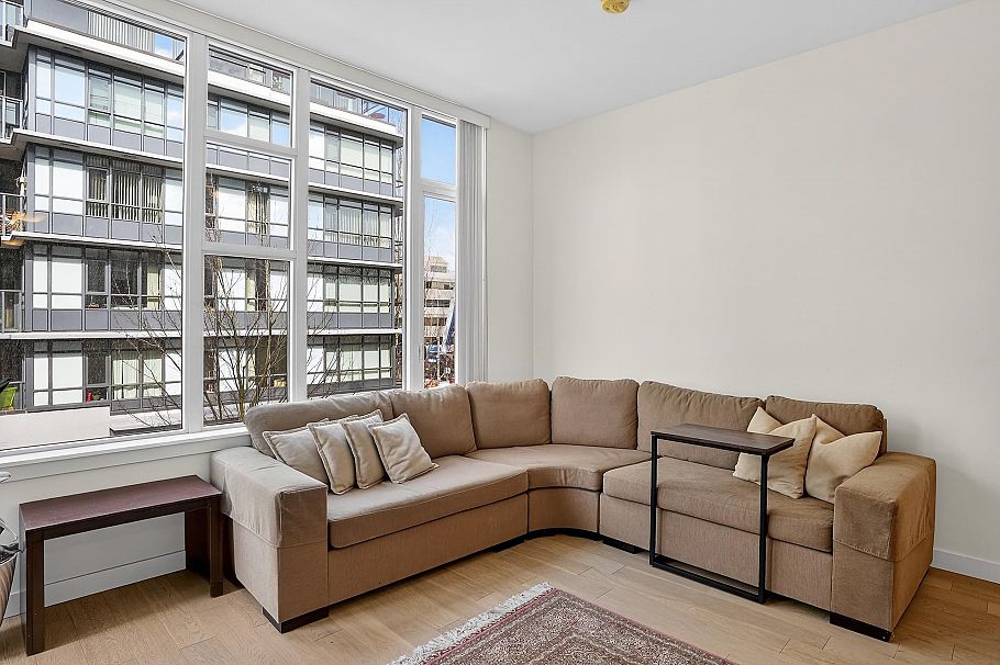 301 2565 Maple Street Vancouver, BC - 12