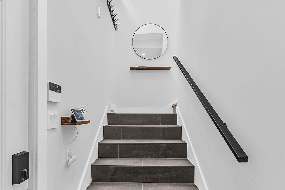 2168 Wall Street Vancouver, BC - 4