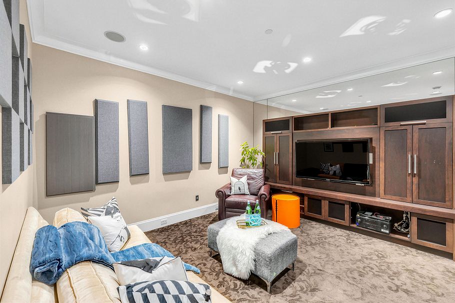 4320 W 8th Avenue Vancouver, BC - 19