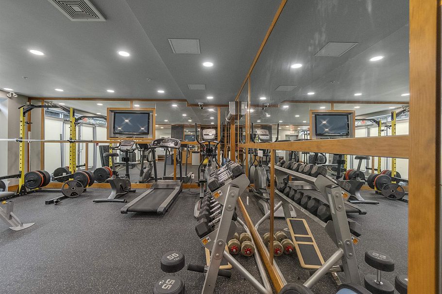 103 735 W 15th Street North Vancouver, BC - 26