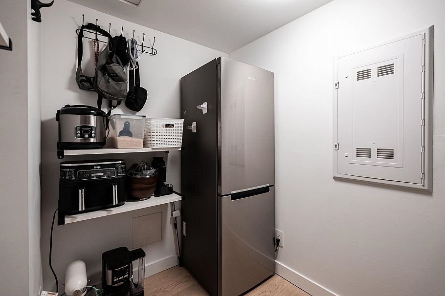 1801 4638 Gladstone Street Vancouver, BC - 16