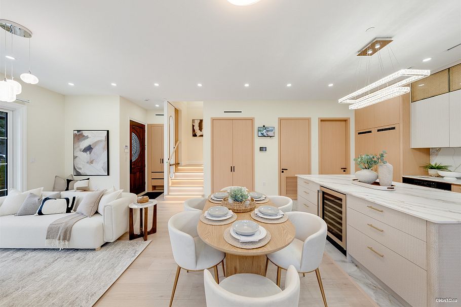 1 4503 W 15th Avenue Vancouver, BC - 11