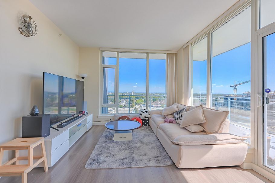 PH 1705 8677 Capstan Way Richmond, BC - 7