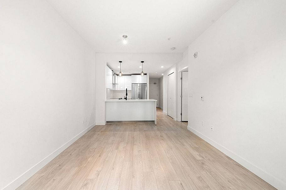 107 733 W 3rd Street North Vancouver, BC - 13