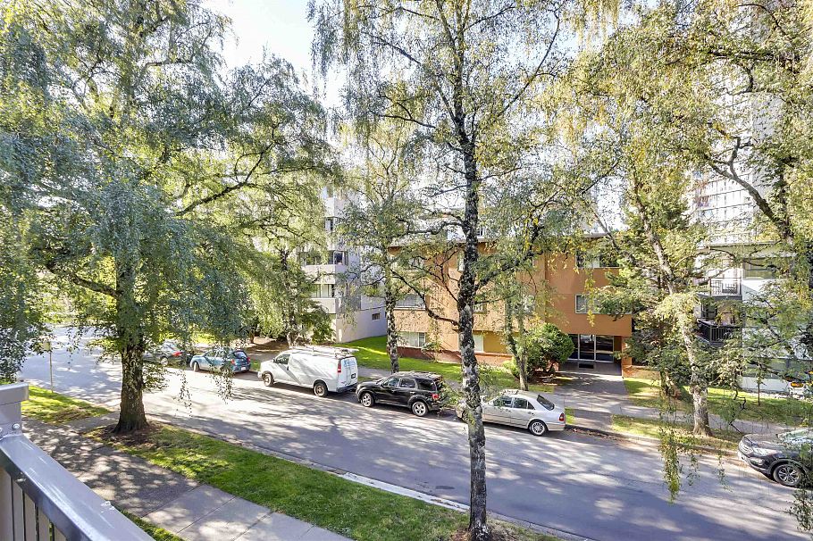 201 1251 Cardero Street Vancouver, BC - 19