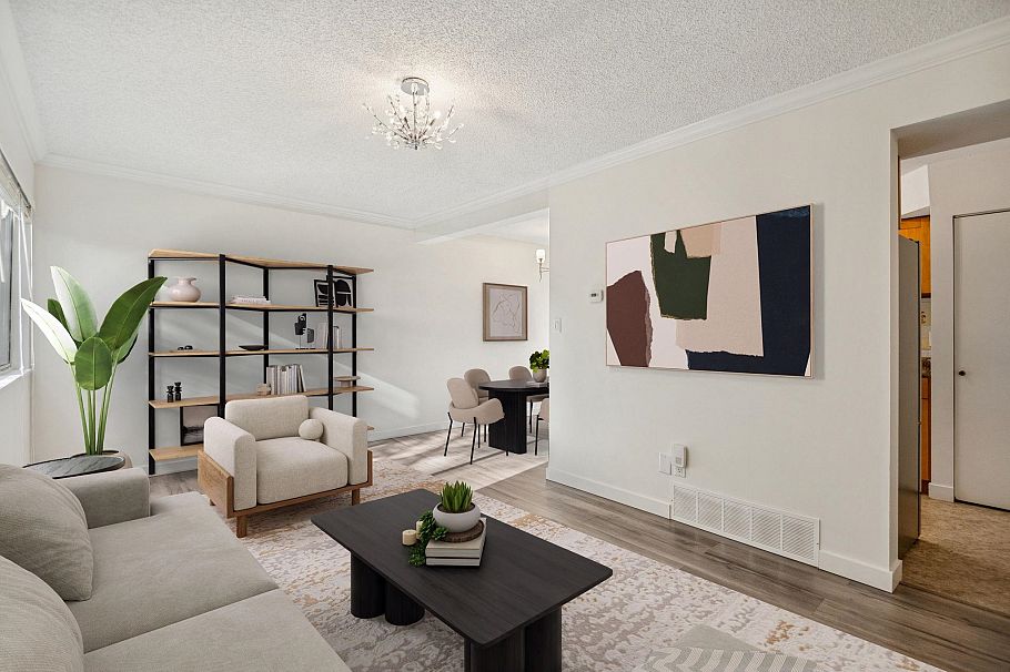 121 3461 E 49th Avenue Vancouver, BC - 4