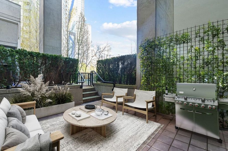 471 Beach Crescent Vancouver, BC - 14