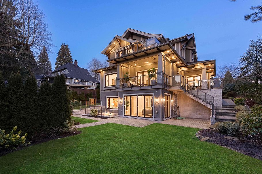 5637 Laburnum Street Vancouver, BC - 39