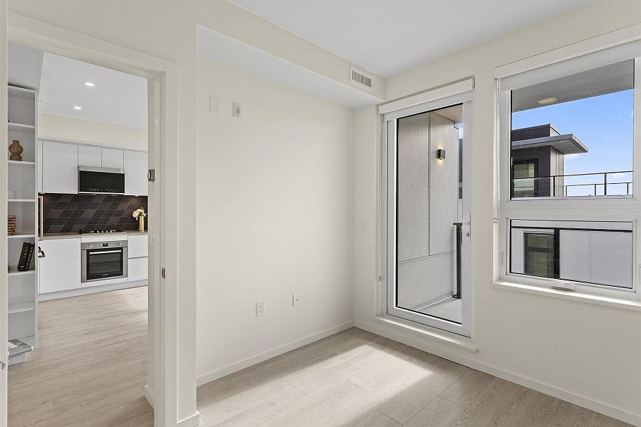 306 3264 Vanness Avenue Vancouver, BC - 13