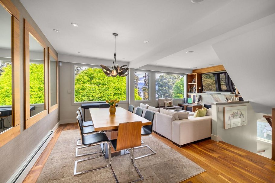 3240 W 1st Avenue Vancouver, BC - 9