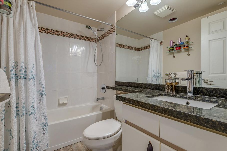 2001 888 Hamilton Street Vancouver, BC - 17