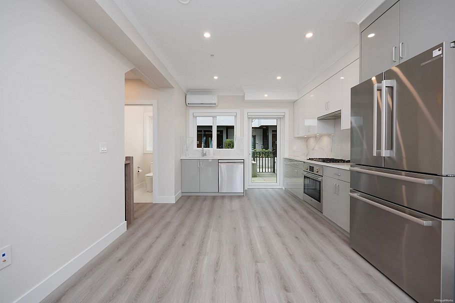 8339 French Street Vancouver, BC - 5